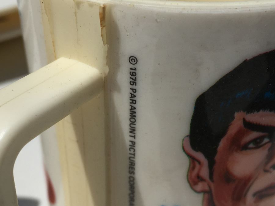 Vintage 1975 & 1979 Collection Of Star Trek Plates, Coffee Cups And Bowl [Photo 4]