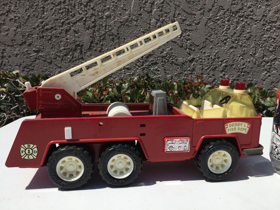 Vintage Buddy L Fire Department Truck [Photo 4]
