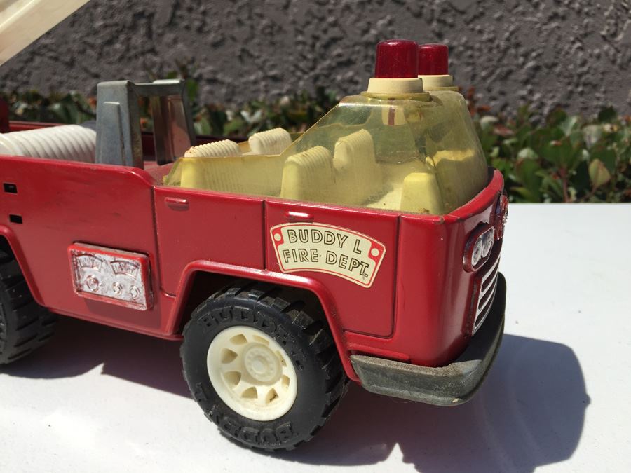 Vintage Buddy L Fire Department Truck [Photo 2]