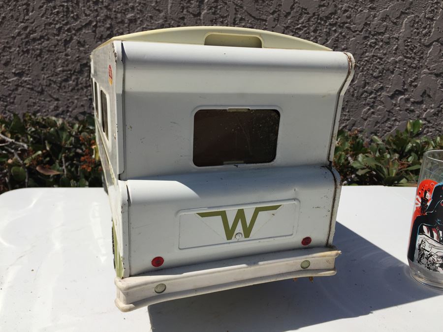Large Metal Vintage Tonka Winnebago Indian Rv Motor Home Steel Camper 1970's [Photo 10]