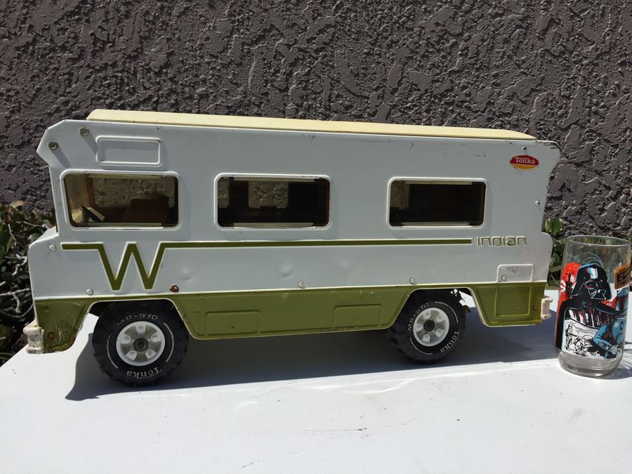 Large Metal Vintage Tonka Winnebago Indian Rv Motor Home Steel Camper 1970's [Photo 3]