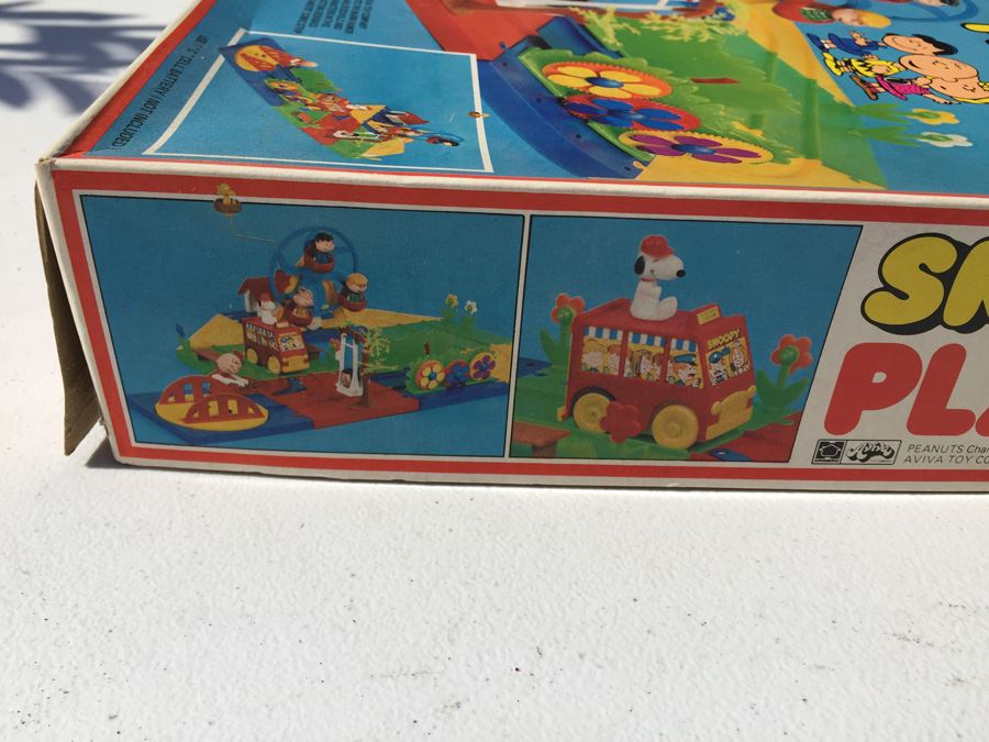 aviva toy company snoopy