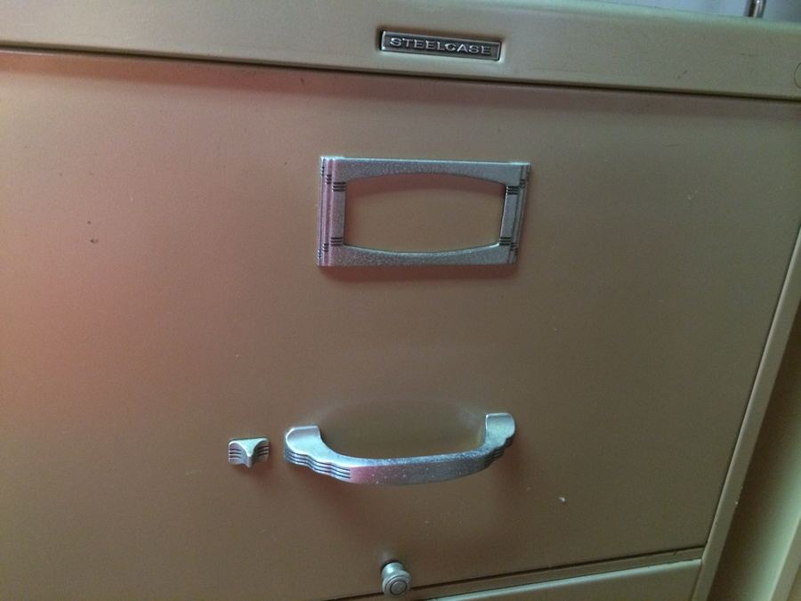 Steelcase Heavy Duty 5-Drawer Filing Cabinet [Photo 2]