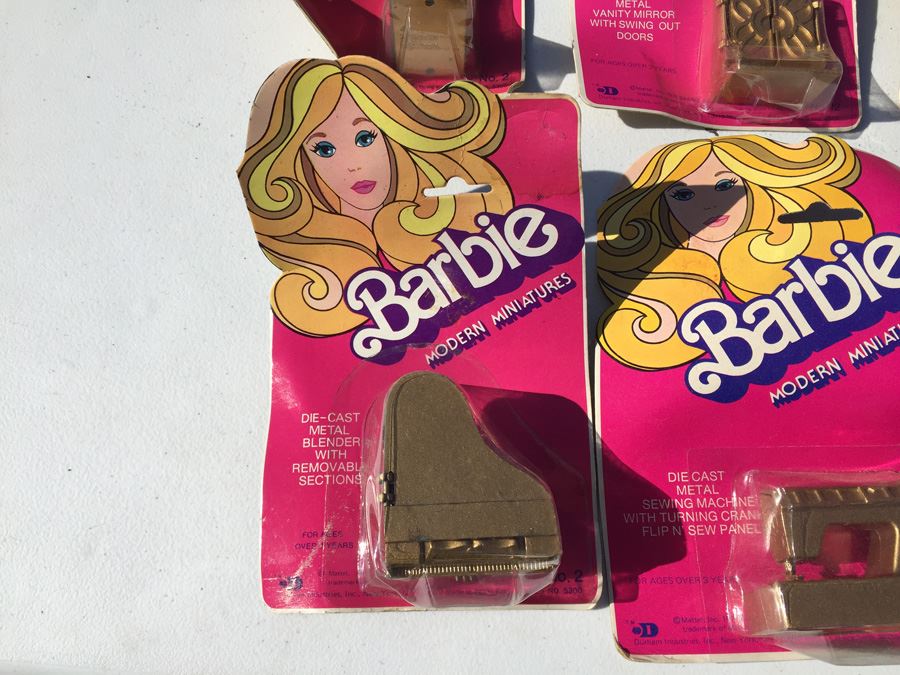 Entire Collection Of Barbie Modern Miniatures Die-Cast Metal Mattel Vintage 1976 [Photo 4]