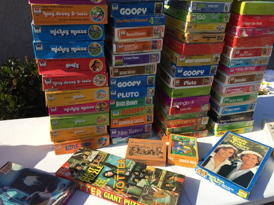 Huge Vintage Puzzle Lot [Photo 26]