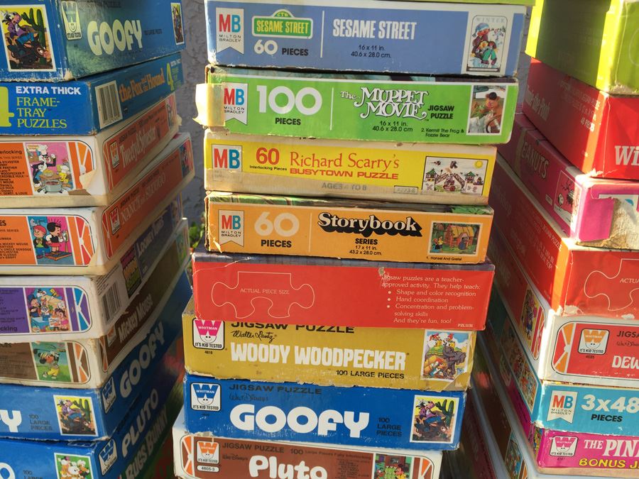 Huge Vintage Puzzle Lot [Photo 16]
