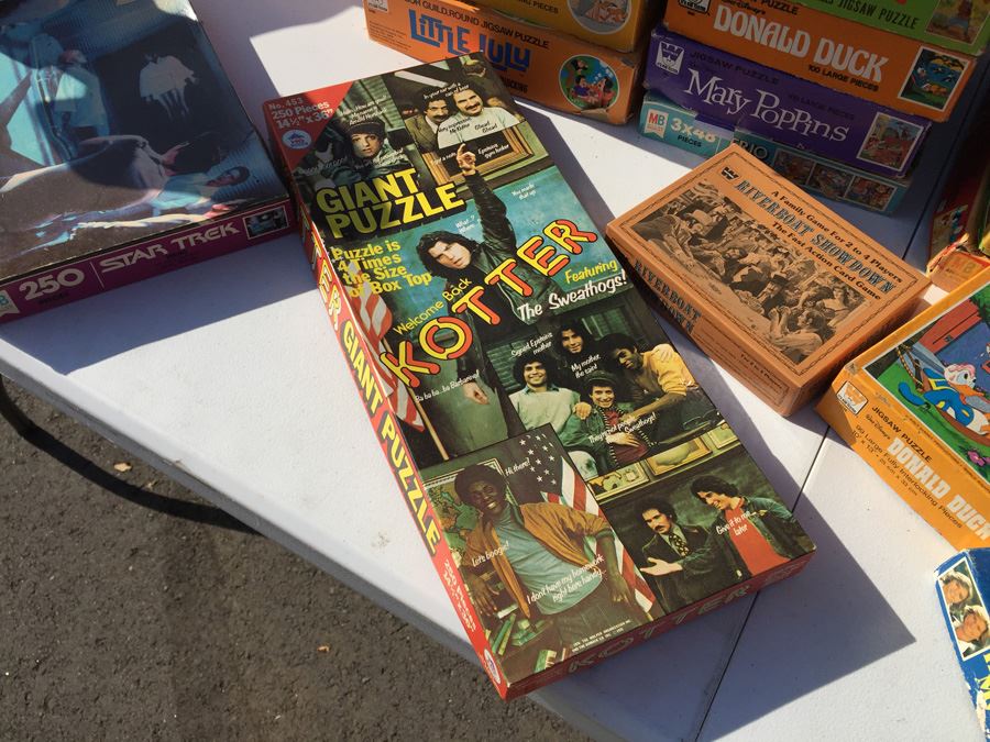 Huge Vintage Puzzle Lot [Photo 3]