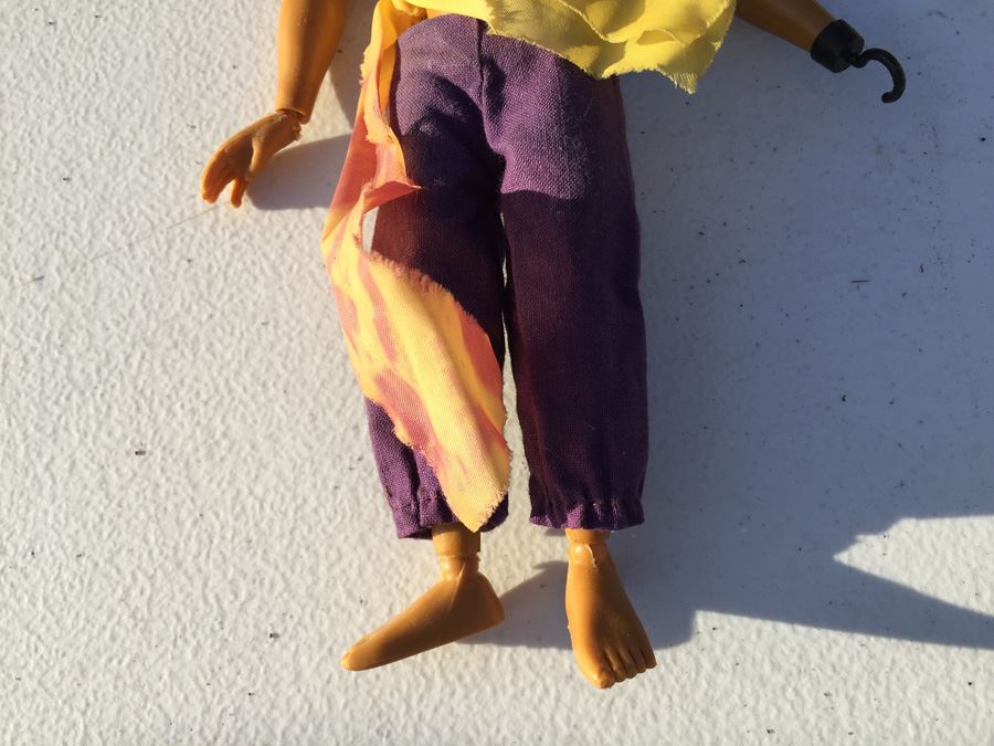 Vintage Lesney Toy 1973 Captain Hook Doll Action Figure Moves Nice [Photo 4]