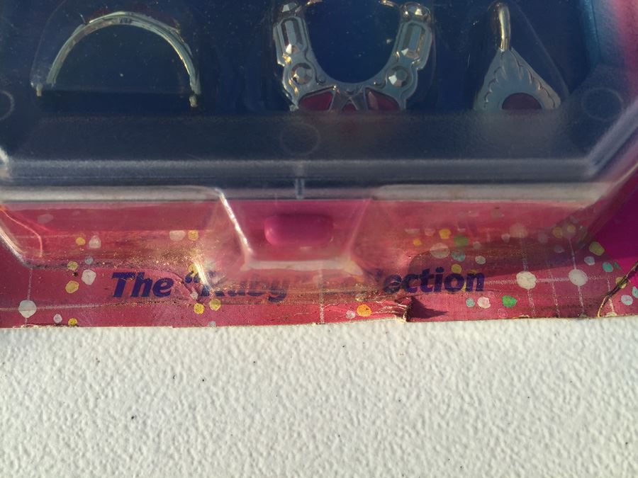 Jewel Secrets Barbie Jewelry Set The 'Ruby' Collection 1986 [Photo 6]