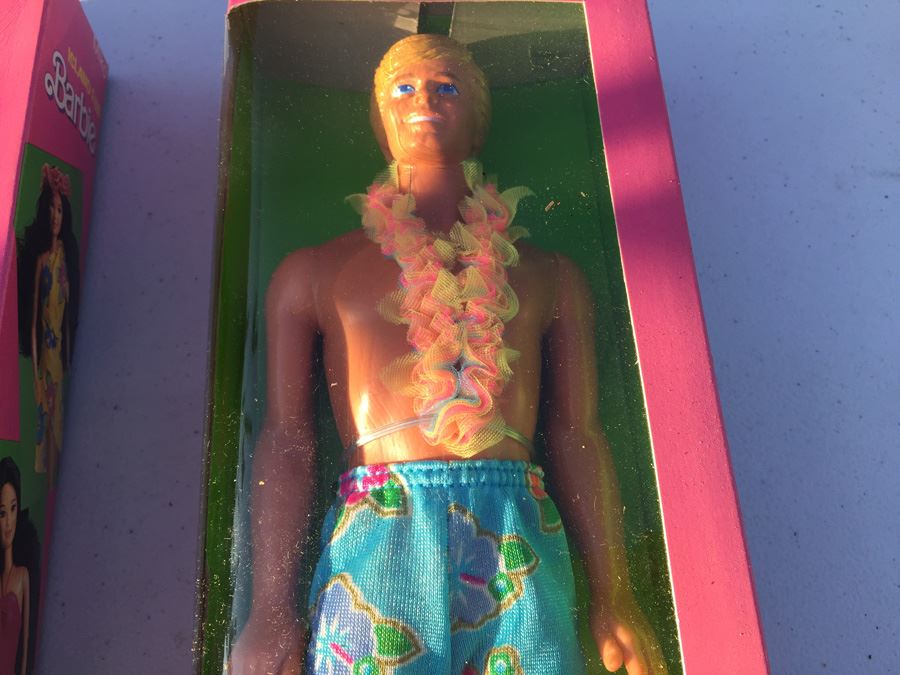 Island Fun Barbie Miko And KEN New In Box Mattel 1987 [Photo 6]