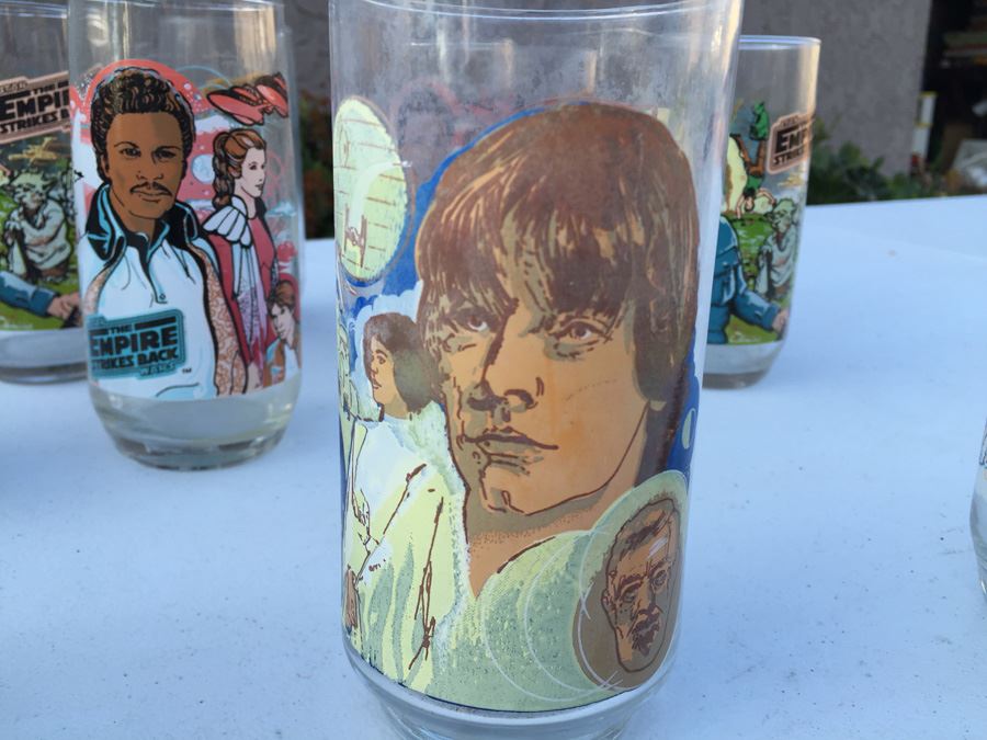 Stars Wars And The Empire Strikes Back Glasses From Burger King 1977 And 1988 [Photo 17]