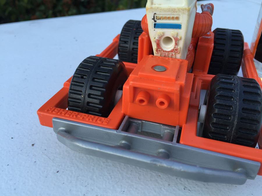 Vintage Fisher Price Adventure People Moon Rover With Space Man [Photo 6]