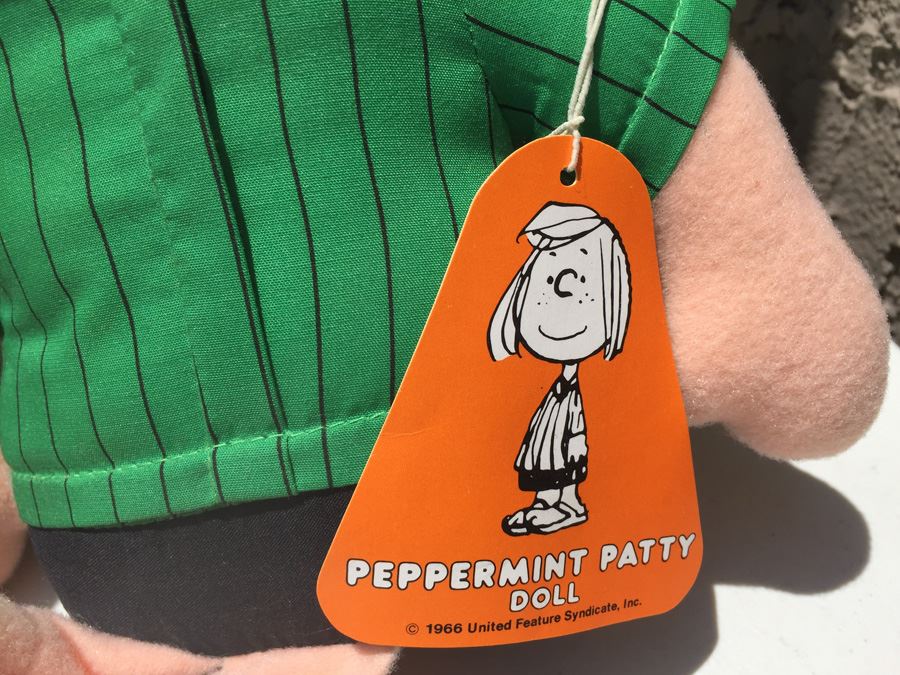 PEANUTS Plush Dolls [Photo 3]