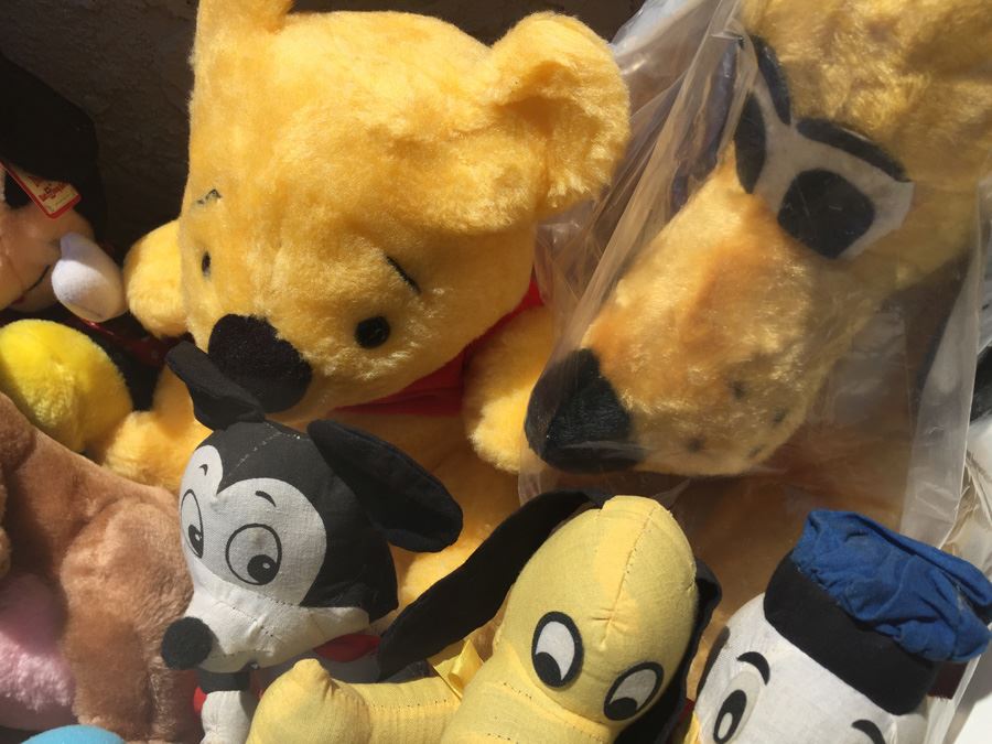 Vintage Disney Plush Lot [Photo 2]
