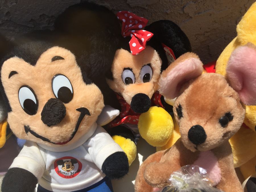 Vintage Disney Plush Lot [Photo 4]