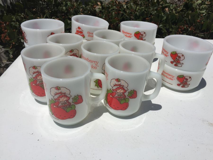 Stawberry Shortcake Milk Glass Lot [Photo 3]