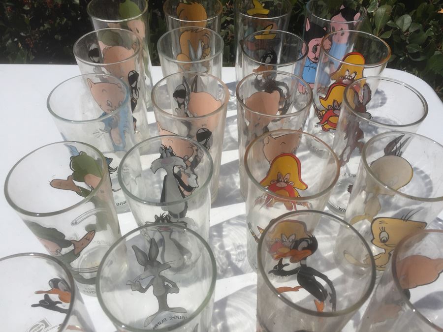 1973 Looney Toons Pepsi Collectible Warner Bros Glasses [Photo 5]