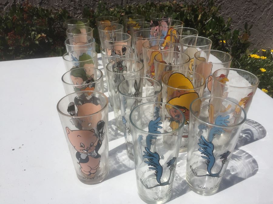 1973 Looney Toons Pepsi Collectible Warner Bros Glasses [Photo 9]