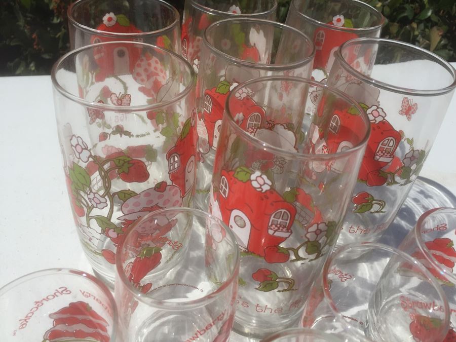 Huge Strawberry Shortcake Glass Lot [Photo 11]