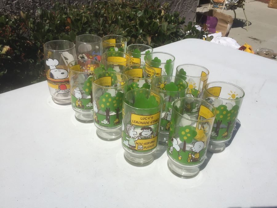 Vintage SNOOPY Glass Lot [Photo 7]