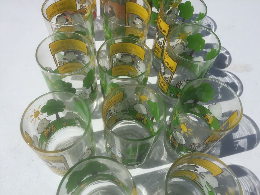 Vintage SNOOPY Glass Lot [Photo 5]