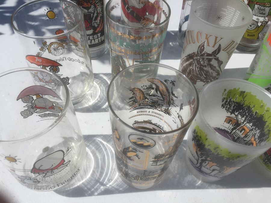 Vintage Glass Lot With Pac Man Glass [Photo 7]