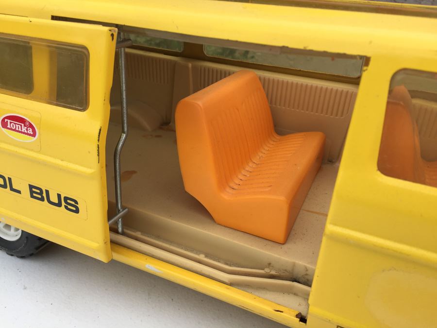 Yellow Pressed Steel Tonka School Bus XR 101 [Photo 7]
