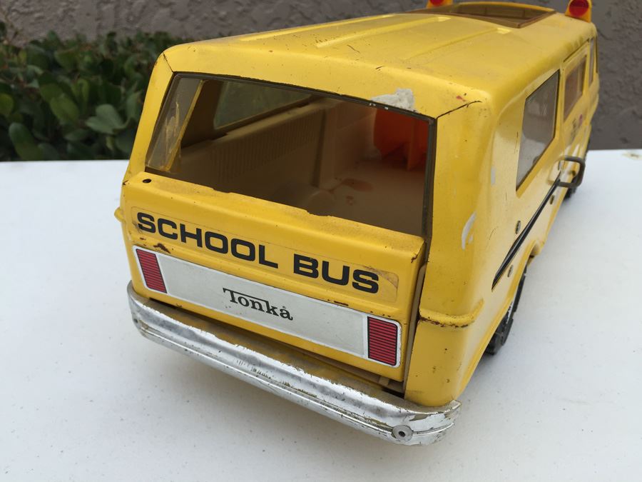 Yellow Pressed Steel Tonka School Bus XR 101 [Photo 8]