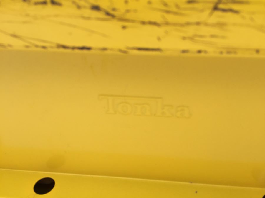 Yellow Pressed Steel Tonka School Bus XR 101 [Photo 12]