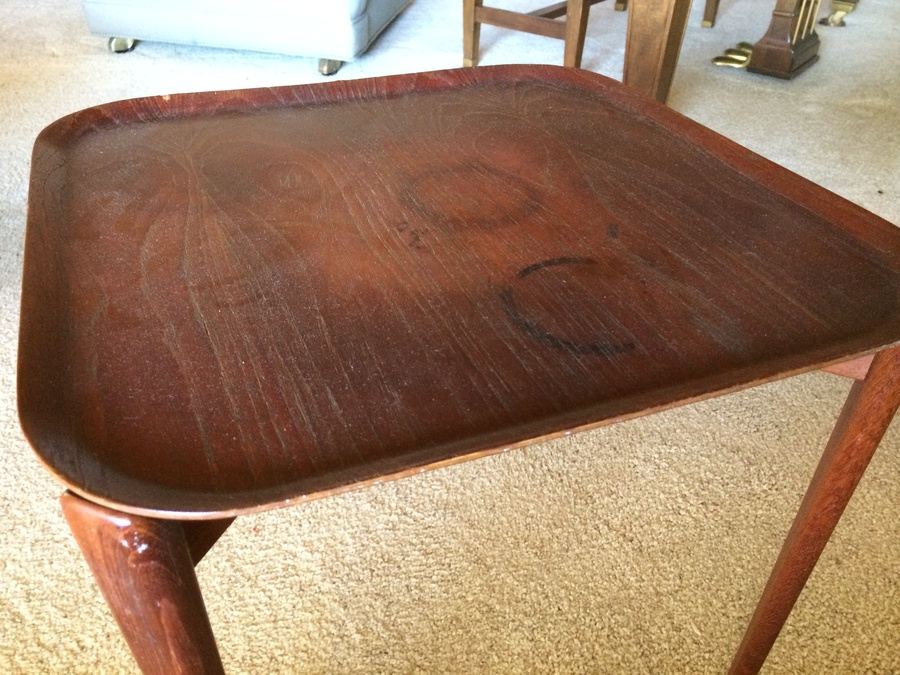 Mid-Century Modern Folding Tray End Table [Photo 7]