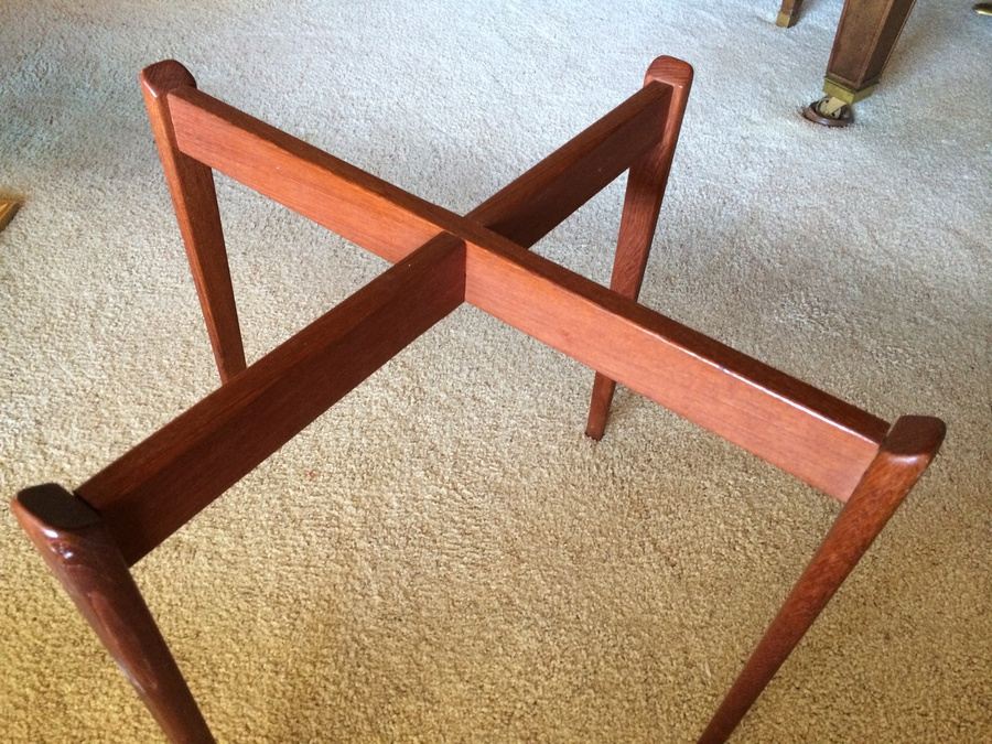 Mid-Century Modern Folding Tray End Table [Photo 3]
