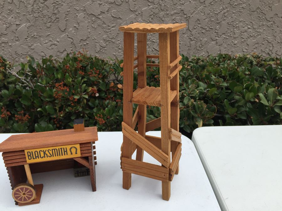 Wooden Blacksmith And Oil Rig Models [Photo 5]