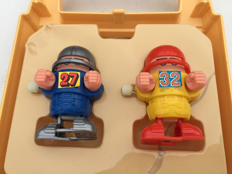 TOMY Bob Up Music Box New In Box 1982 And Funny Football Game [Photo 4]