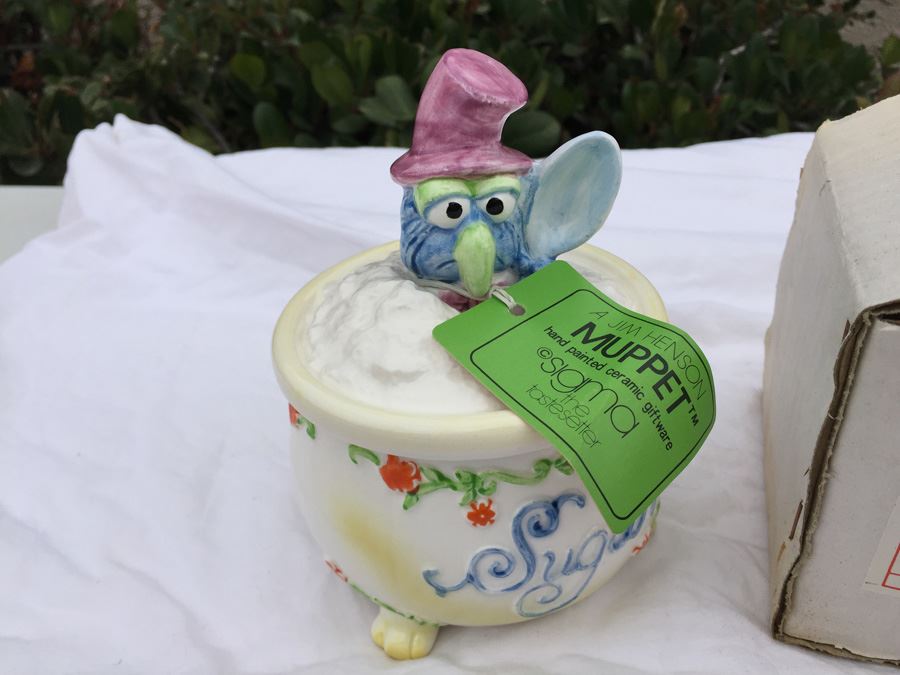 Jim Henson Muppet Gonzo Sugar Hand Painted Ceramic Sigma  [Photo 3]