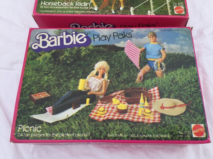 Vintage Barbie Play Paks Horseback Ridin' And Picnic 1982 [Photo 3]