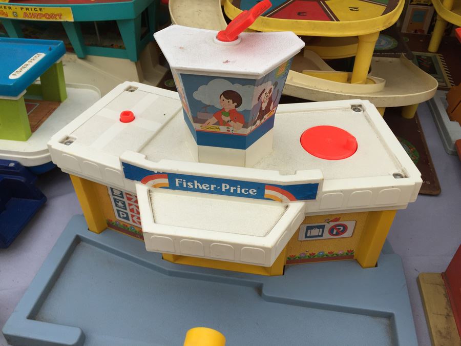 MEGA Vintage Fisher Price Play Sets Including McDonalds, Airport, Farm And Tons More [Photo 69]