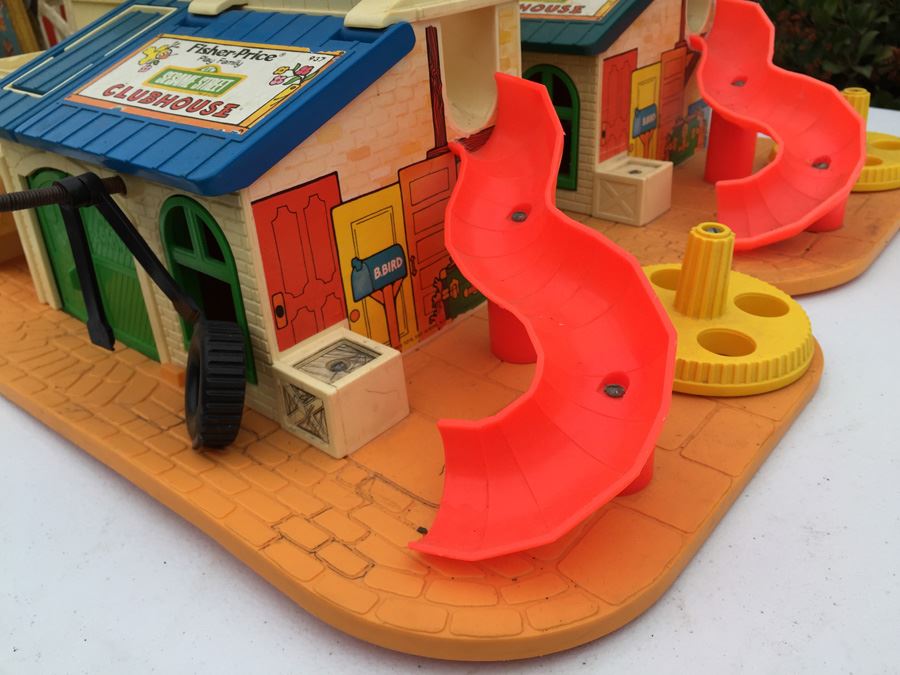 MEGA Vintage Fisher Price Play Sets Including McDonalds, Airport, Farm And Tons More [Photo 37]