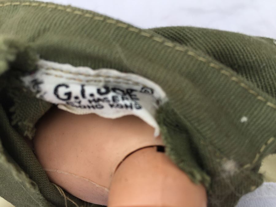 Pair Of Vintage 1964 And 1966 G.I. Joe HASBRO Action Figure Dolls With G.I. Joe Clothes [Photo 11]