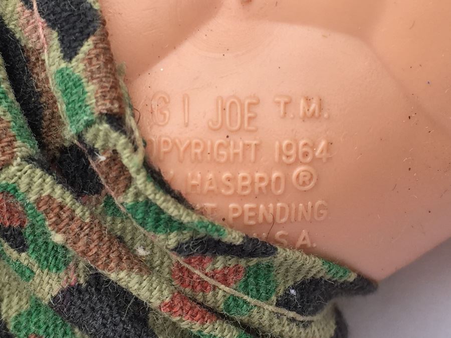 Pair Of Vintage 1964 And 1966 G.I. Joe HASBRO Action Figure Dolls With G.I. Joe Clothes [Photo 3]