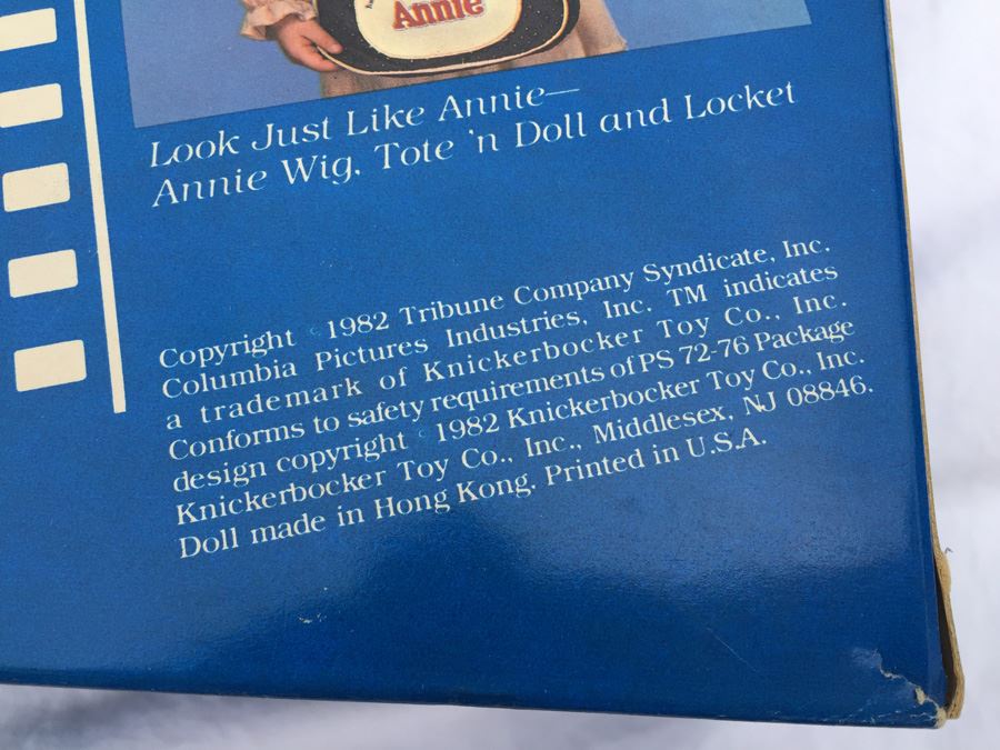 Movie Star Annie Doll With Party Dress And Shoes New In Box Knickerbocker Vintage 1982 [Photo 8]