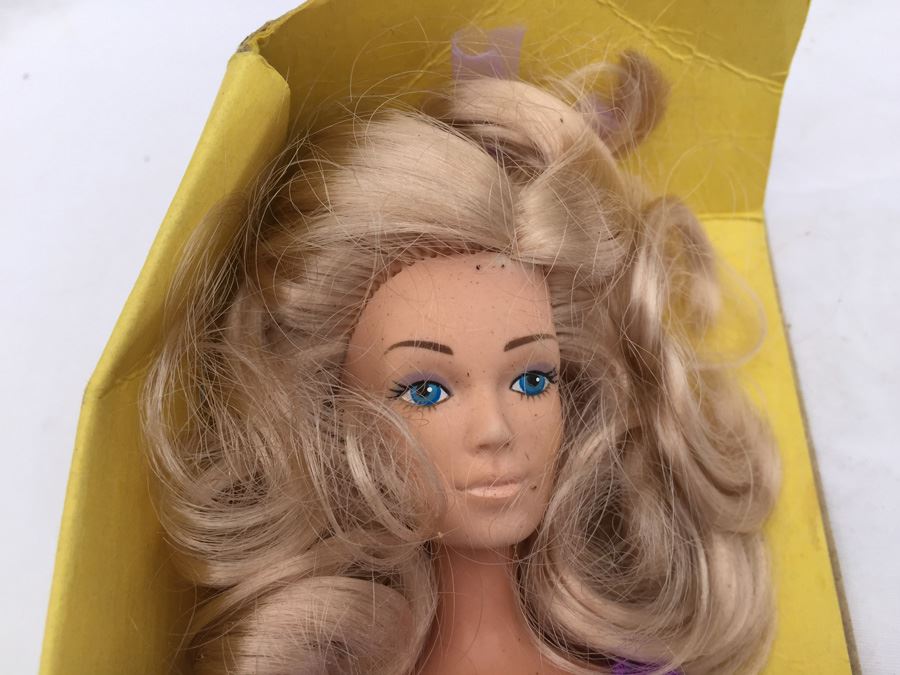 Vintage Mego Candi Doll Missing Box [Photo 2]