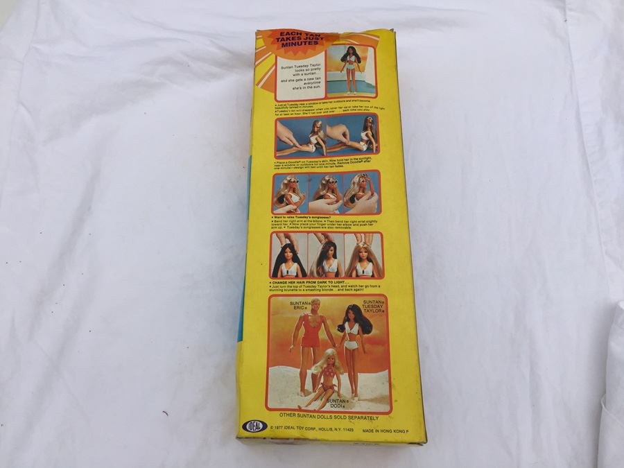 Suntan Tuesday Taylor IDEAL New In Box Vintage 1977 [Photo 8]