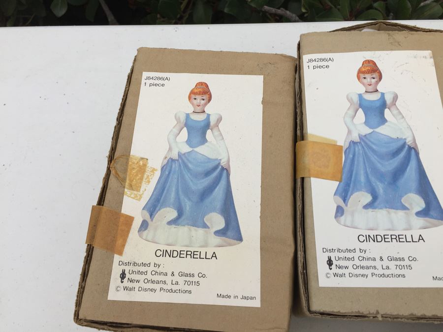 (7) Walt Disney Alice In Wonderland And Cinderella Hand Painted Figurines United China & Glass Co. Made In Japan New In Box [Photo 9]