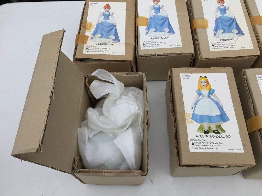 (7) Walt Disney Alice In Wonderland And Cinderella Hand Painted Figurines United China & Glass Co. Made In Japan New In Box [Photo 10]