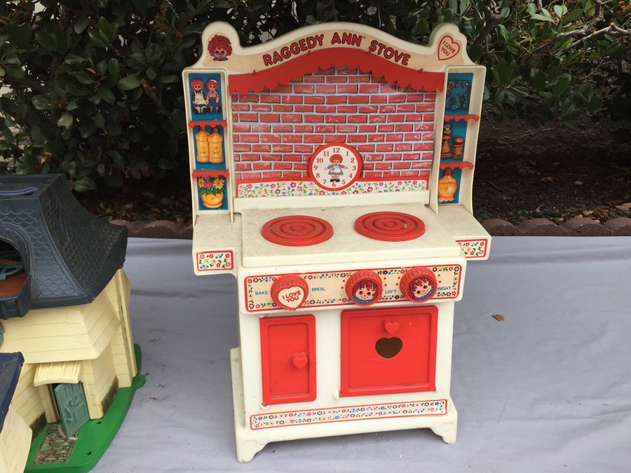 Huge Lot Of Various Playsets Including Playschool And Several Romper Room Weebles Haunted House Playsets [Photo 53]
