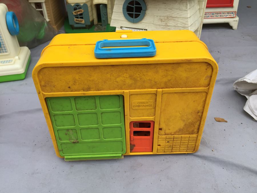 Huge Lot Of Various Playsets Including Playschool And Several Romper Room Weebles Haunted House Playsets [Photo 54]