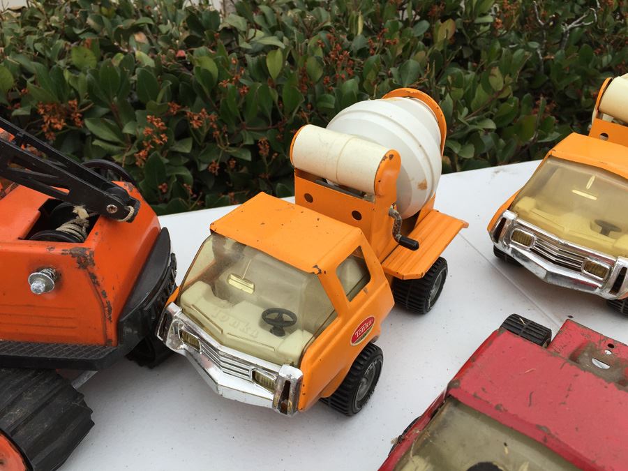 HUGE Lot Of Vintage TONKA Trucks And TONKA Vehicles [Photo 22]