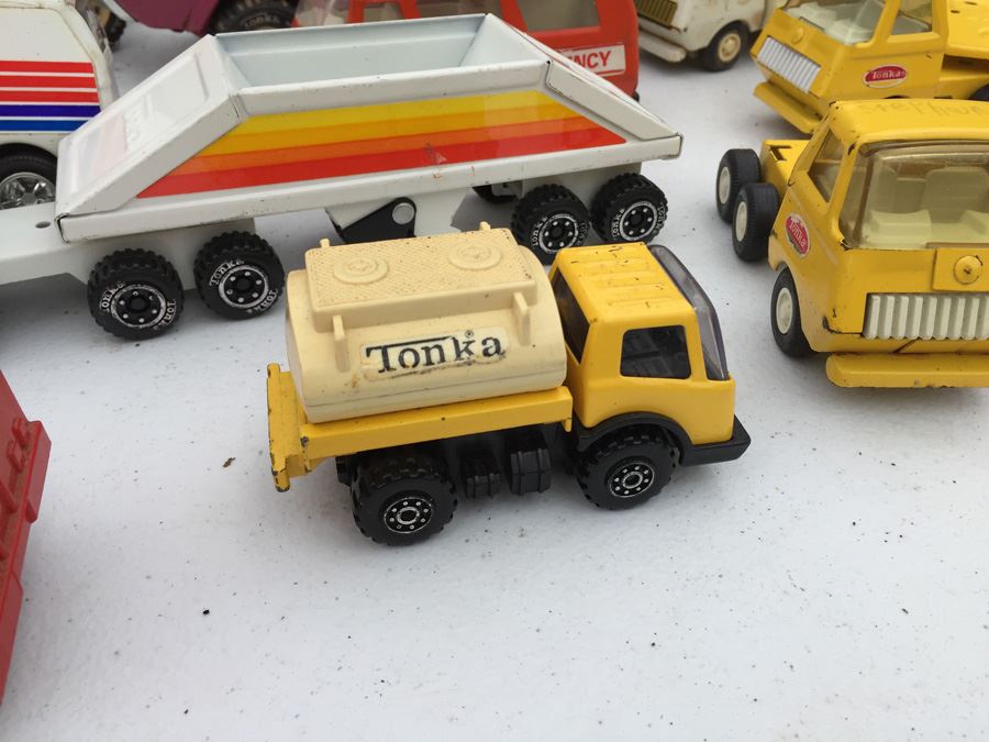 HUGE Lot Of Vintage TONKA Trucks And TONKA Vehicles