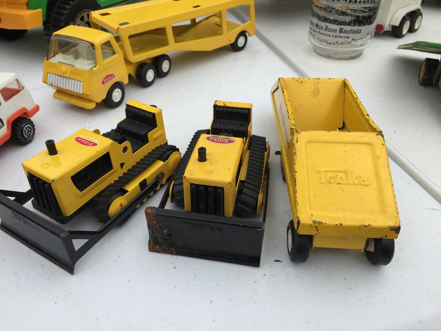 HUGE Lot Of Vintage TONKA Trucks And TONKA Vehicles [Photo 51]