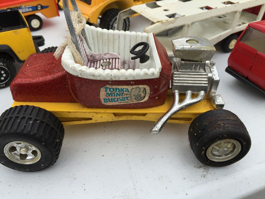 HUGE Lot Of Vintage TONKA Trucks And TONKA Vehicles [Photo 17]